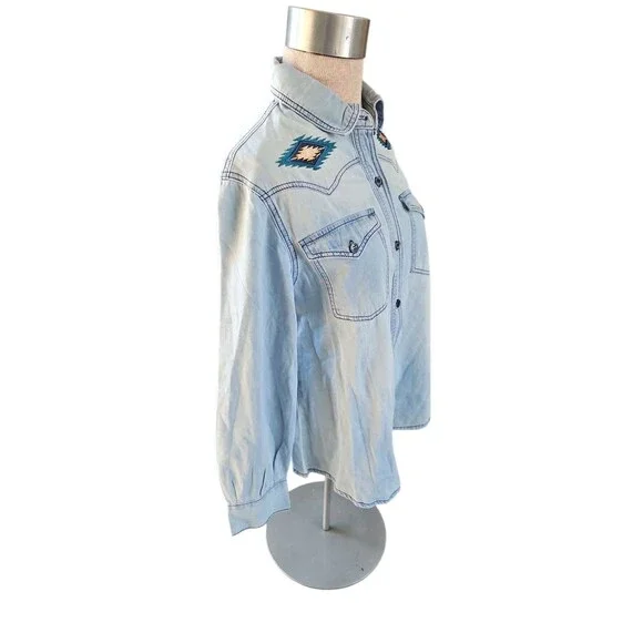 Fashion Express Button Up Denim Shirt With Embroidered Indian Chief Size M - Picture 5 of 12